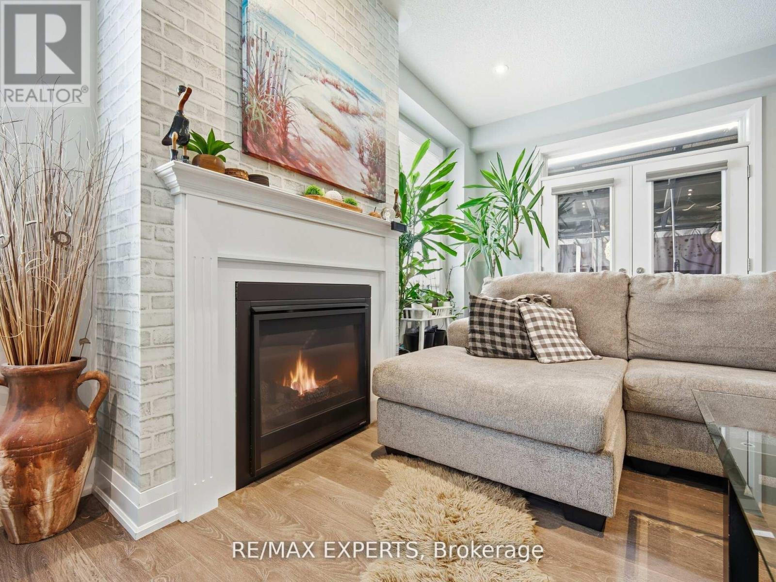 120 Farley Road, Centre Wellington, Ontario  N1M 0H2 - Photo 12 - X12996304