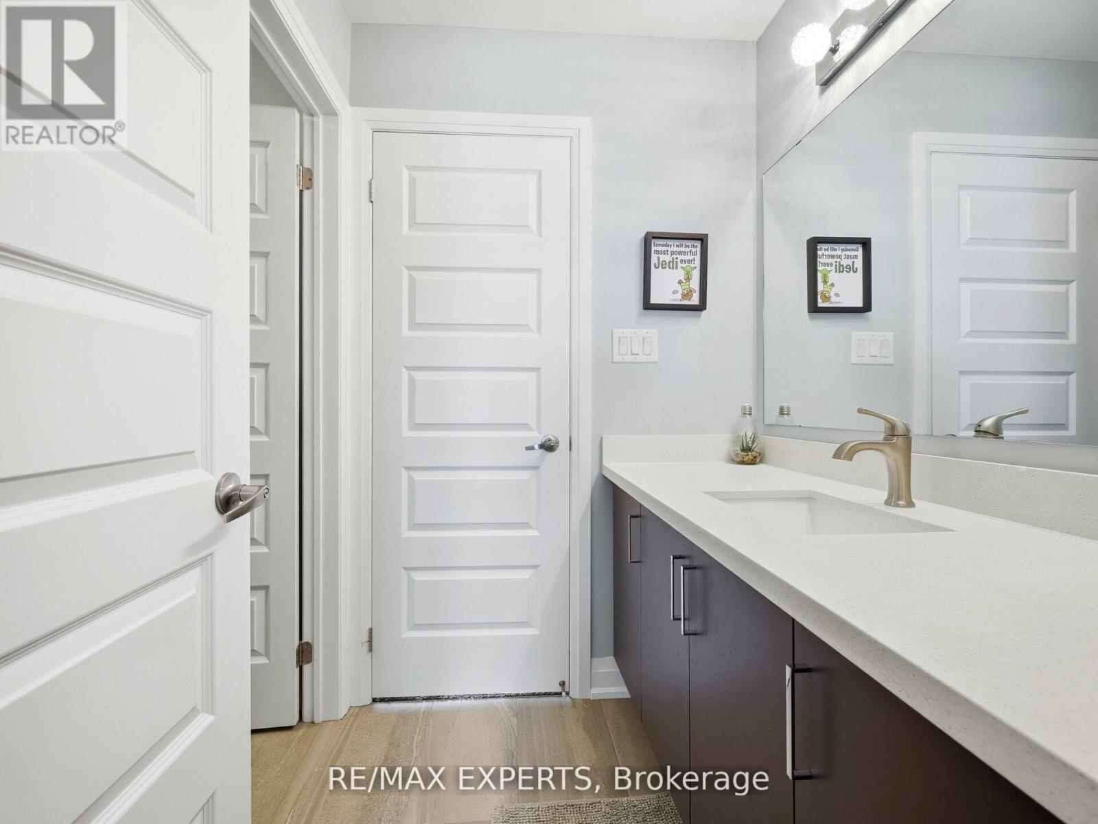 120 Farley Road, Centre Wellington, Ontario  N1M 0H2 - Photo 37 - X12996304