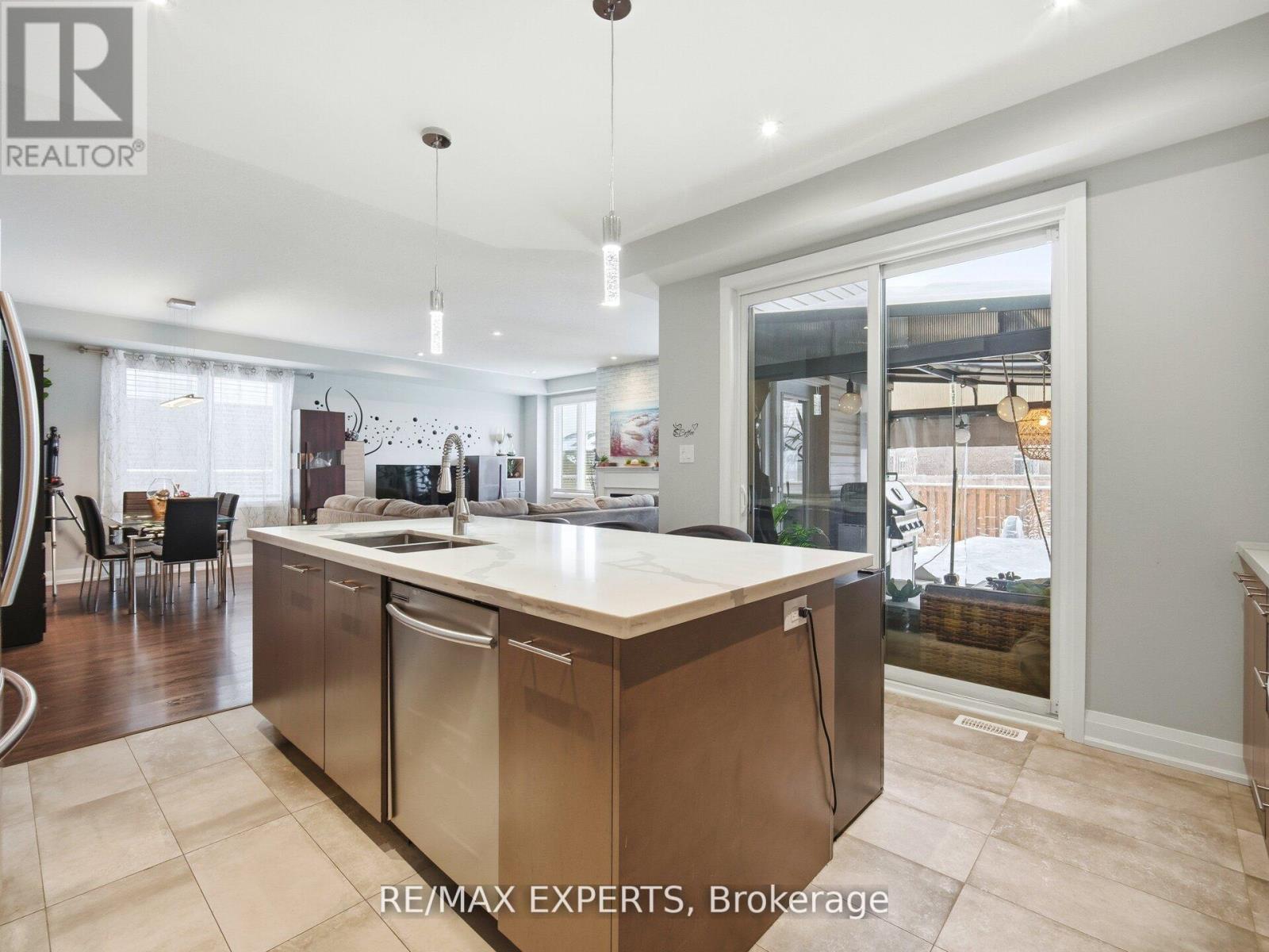 120 Farley Road, Centre Wellington, Ontario  N1M 0H2 - Photo 8 - X12996304