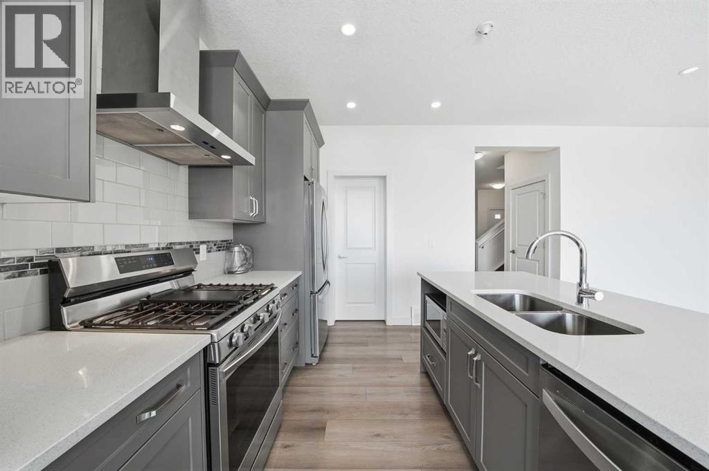 276 Belvedere Drive, Calgary, Alberta  T2A 7M5 - Photo 6 - A2280434