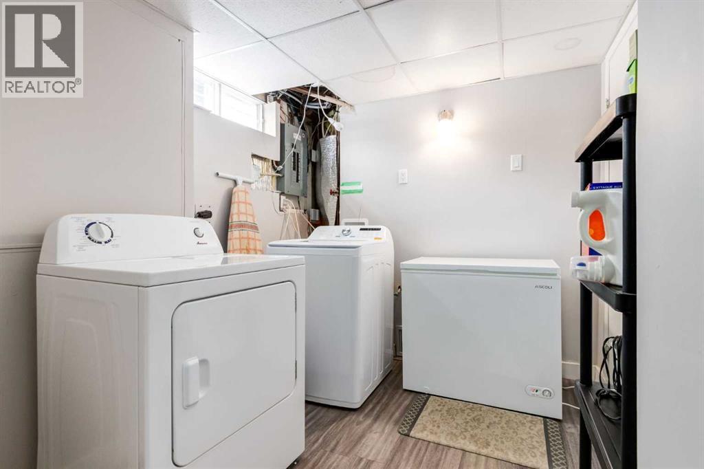 332 Avonburn Road SE, Calgary, Alberta  T2H 1N8 - Photo 39 - A2298574