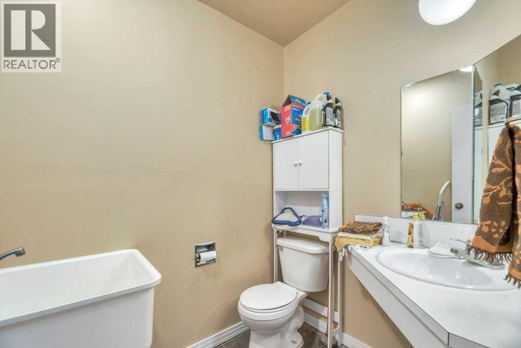 261083 Township Road 222, Rural Wheatland County, Alberta  T0J 0M0 - Photo 34 - A2300776