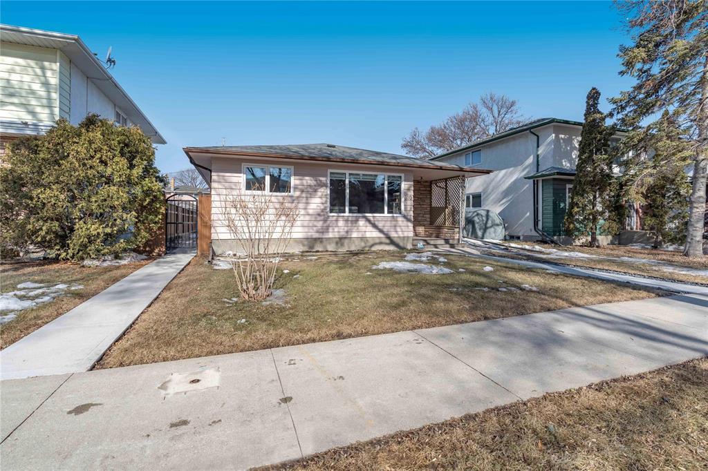 310 Culver Street, Winnipeg, Manitoba  R2L 1Z8 - Photo 2 - 202607214