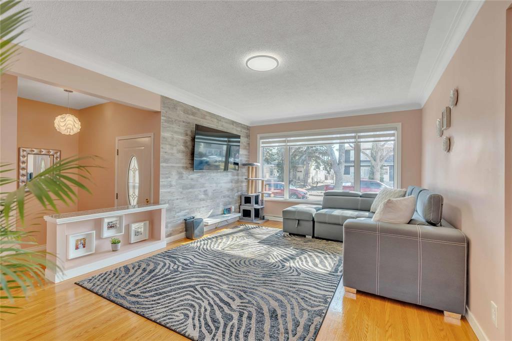 310 Culver Street, Winnipeg, Manitoba  R2L 1Z8 - Photo 6 - 202607214