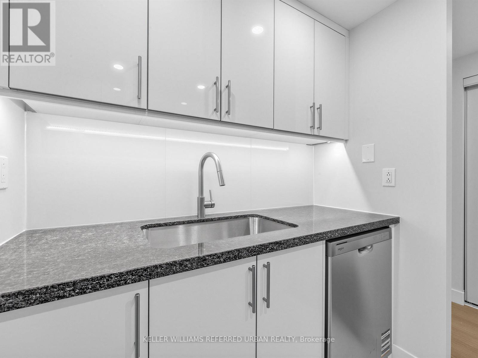 217 - 7 Bishop Avenue, Toronto, Ontario  M2M 4J4 - Photo 25 - C12996334
