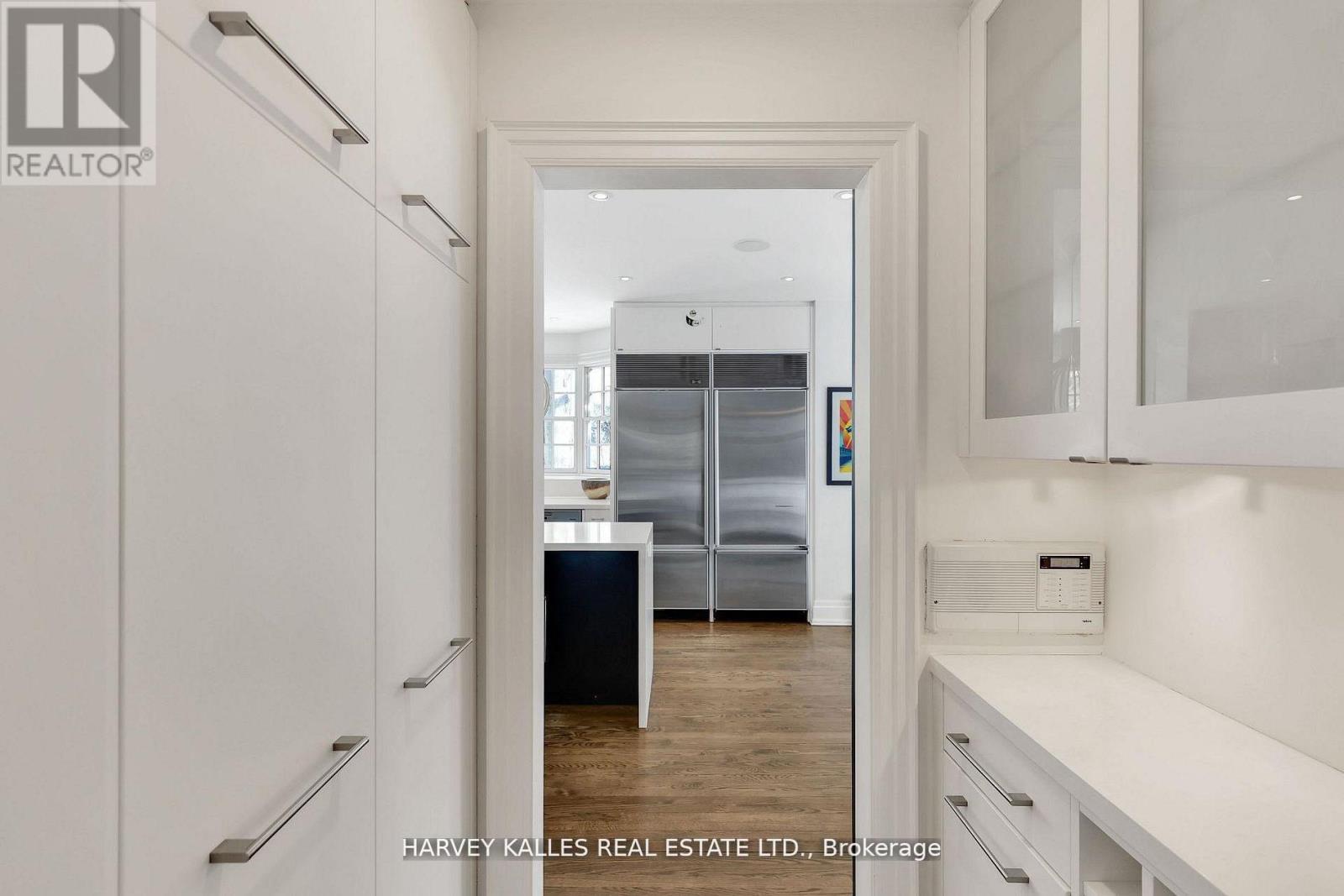 444 Russell Hill Road, Toronto, Ontario  M5P 2S5 - Photo 10 - C12996400