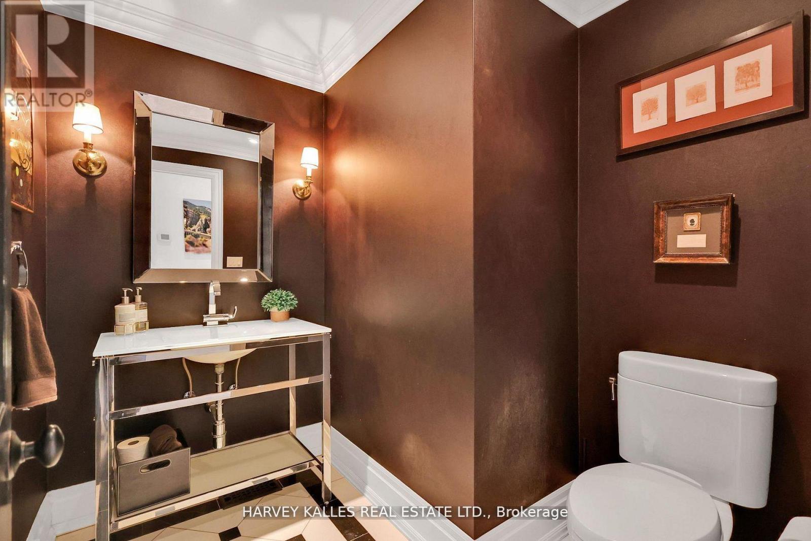 444 Russell Hill Road, Toronto, Ontario  M5P 2S5 - Photo 19 - C12996400