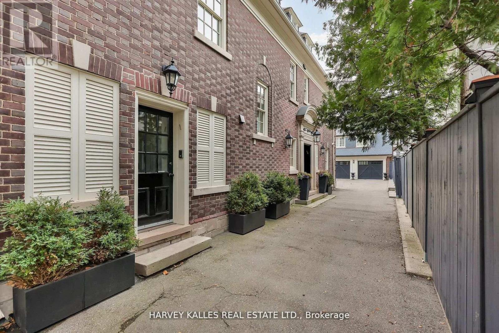 444 Russell Hill Road, Toronto, Ontario  M5P 2S5 - Photo 40 - C12996400