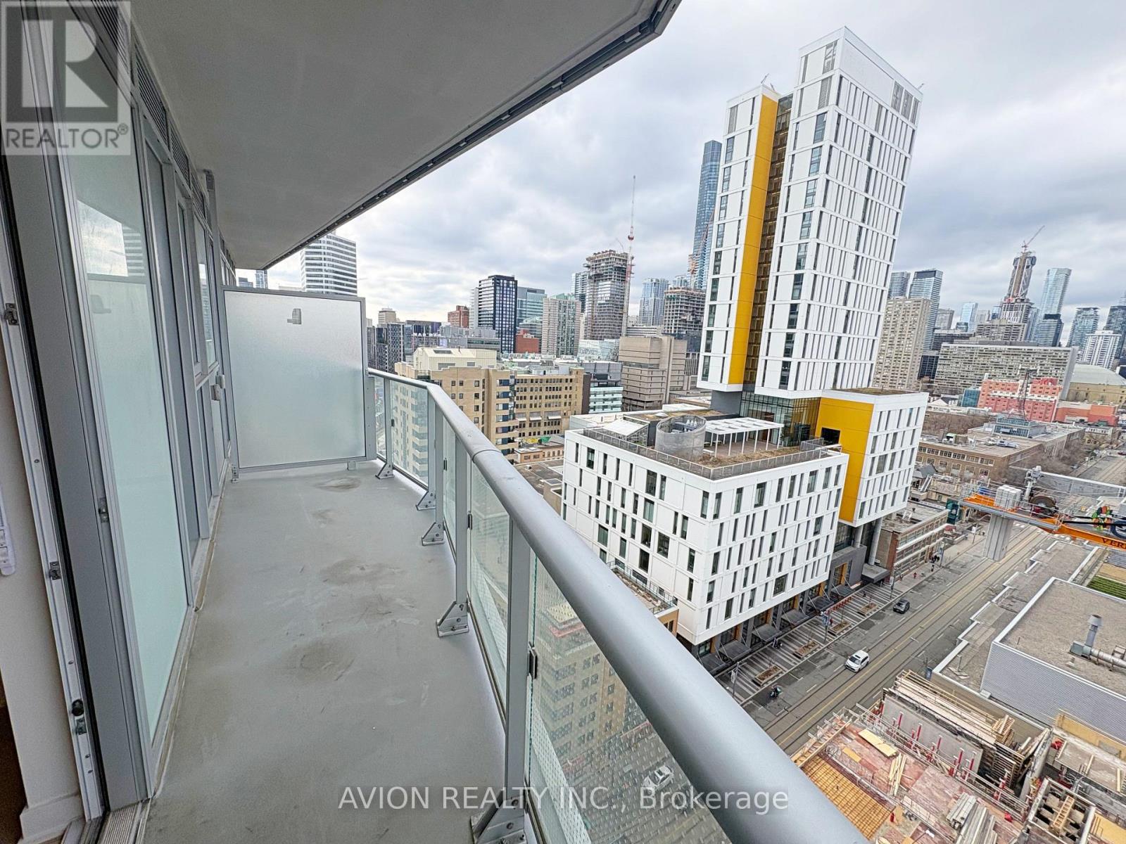 1802 - 100 Dalhousie Street, Toronto, Ontario  M5B 0C7 - Photo 15 - C12996410