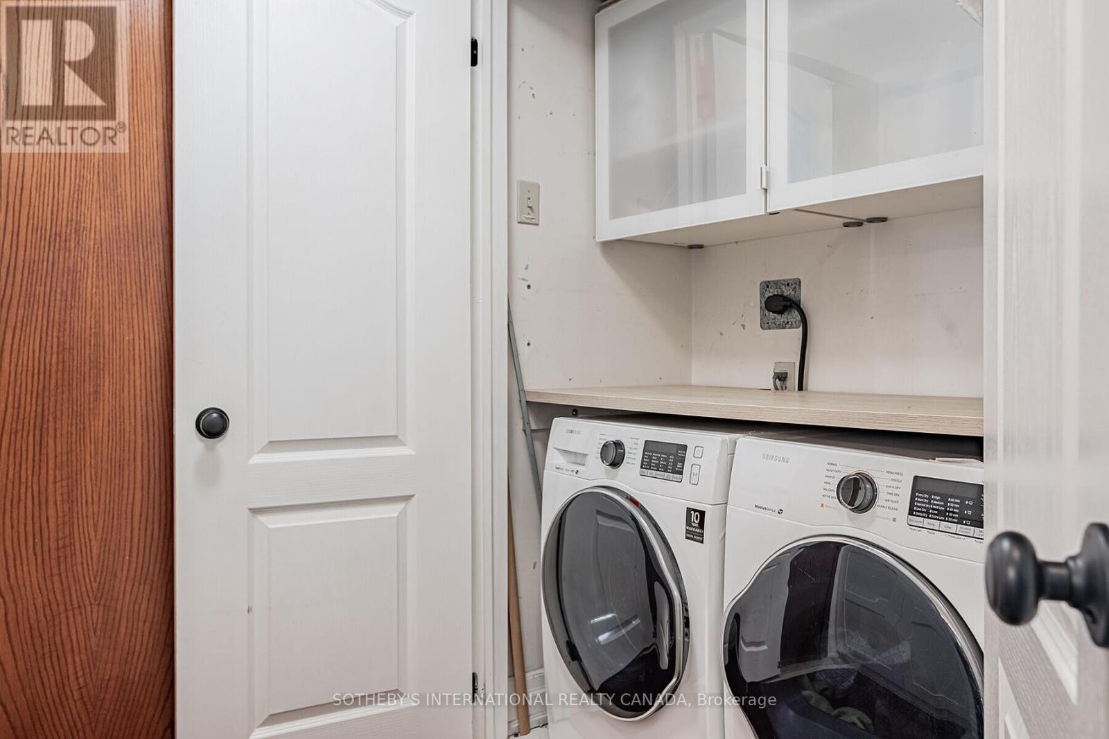 1012 - 10 Yonge Street, Toronto, Ontario  M5E 1R4 - Photo 23 - C12996436