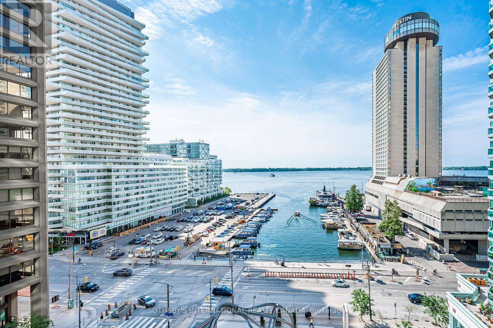 1012 - 10 Yonge Street, Toronto, Ontario  M5E 1R4 - Photo 24 - C12996436