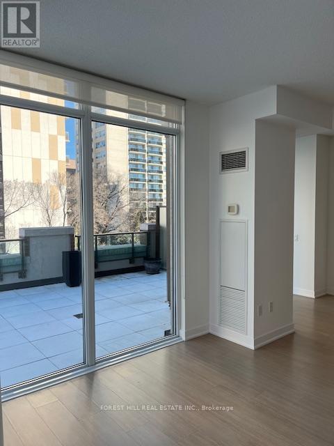 412 - 320 Tweedsmuir Avenue, Toronto, Ontario  M5P 2Y3 - Photo 13 - C12996454