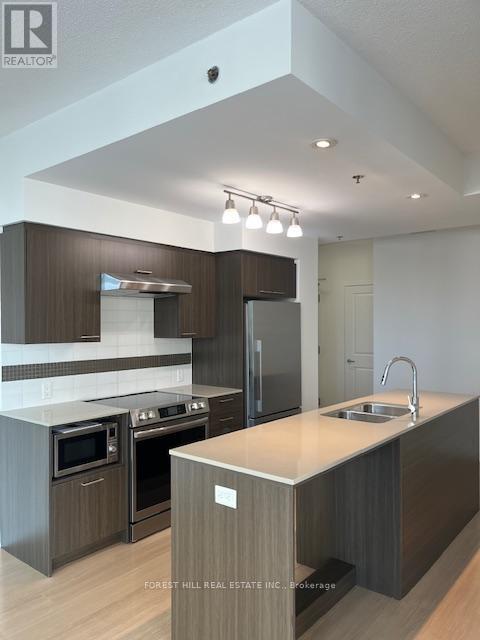 412 - 320 Tweedsmuir Avenue, Toronto, Ontario  M5P 2Y3 - Photo 8 - C12996454