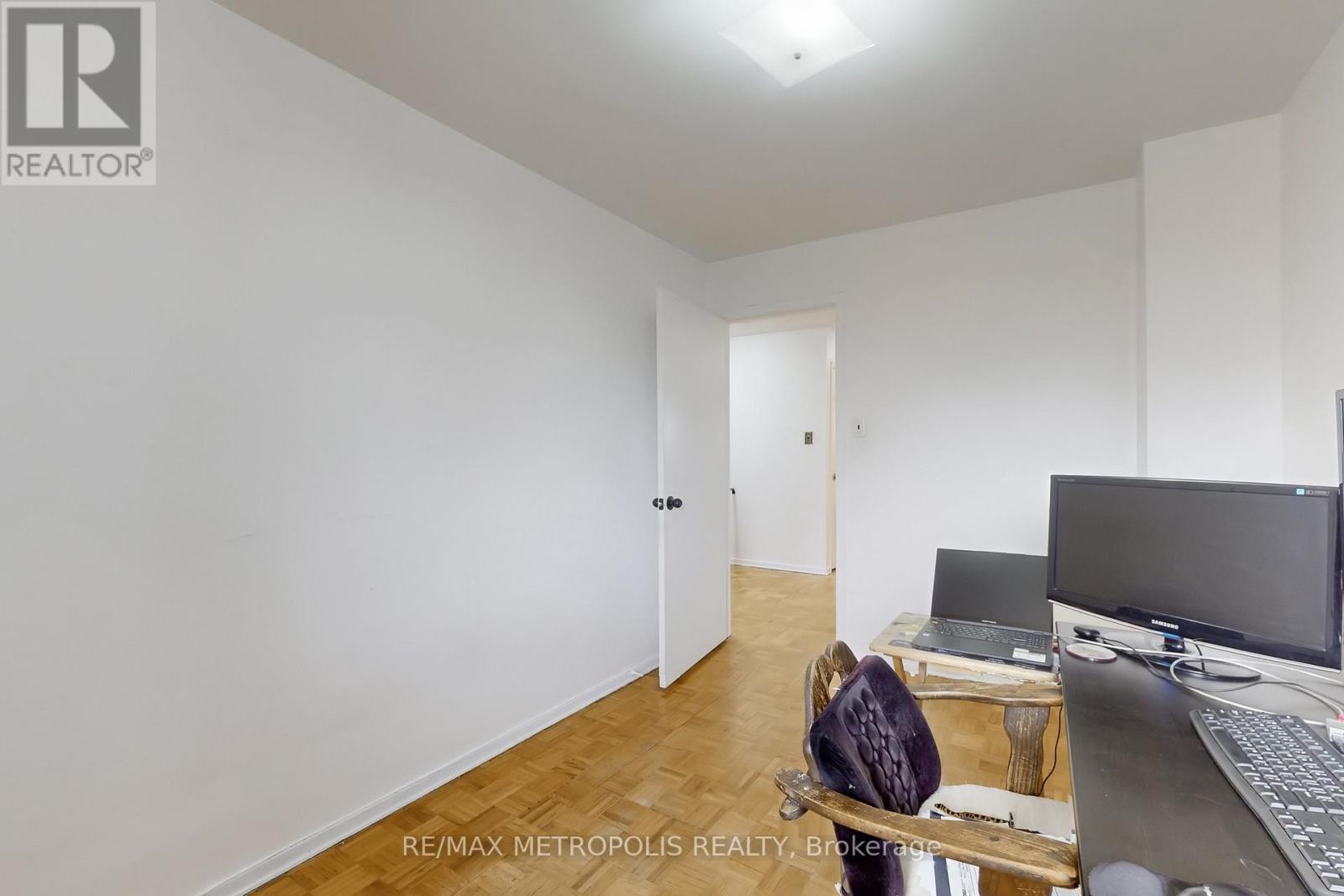 25 - 1021 Midland Avenue, Toronto, Ontario  M1K 4G7 - Photo 30 - E12996346