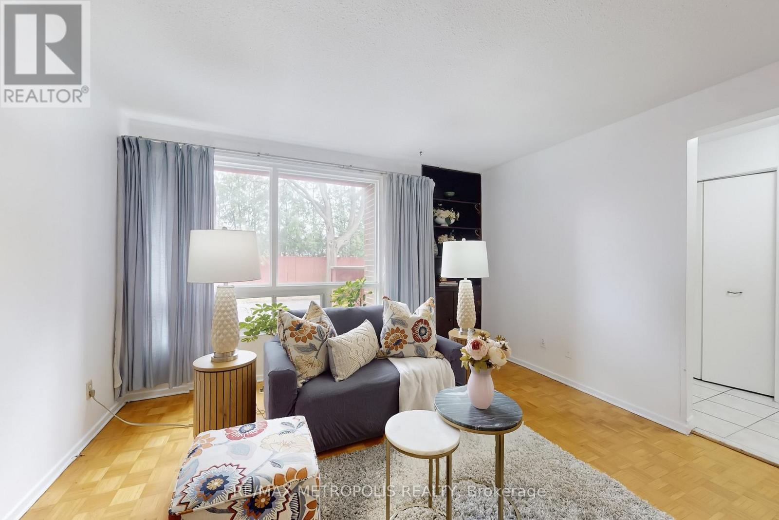 25 - 1021 Midland Avenue, Toronto, Ontario  M1K 4G7 - Photo 7 - E12996346