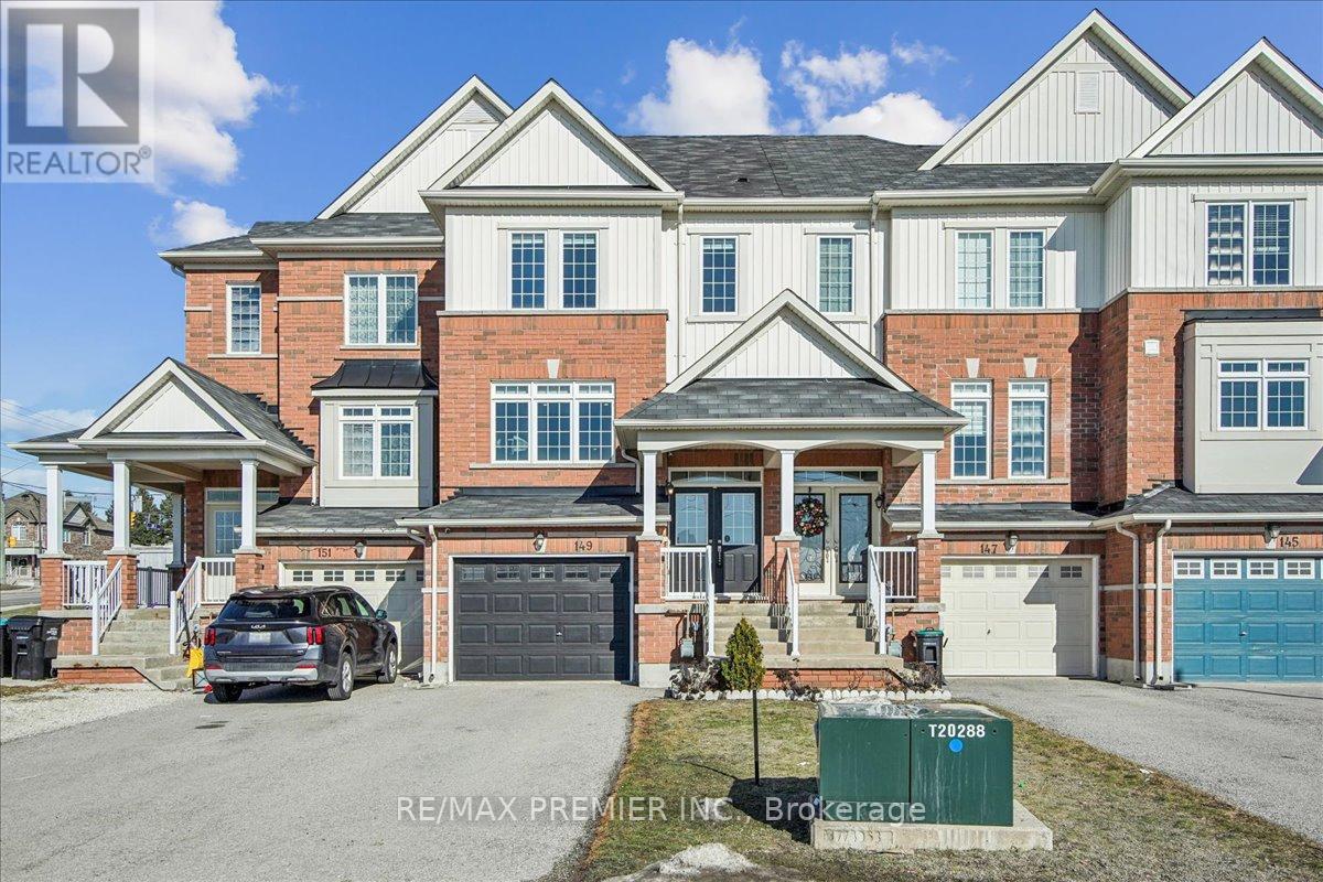 149 TAUCAR GATE, Bradford West Gwillimbury, Ontario