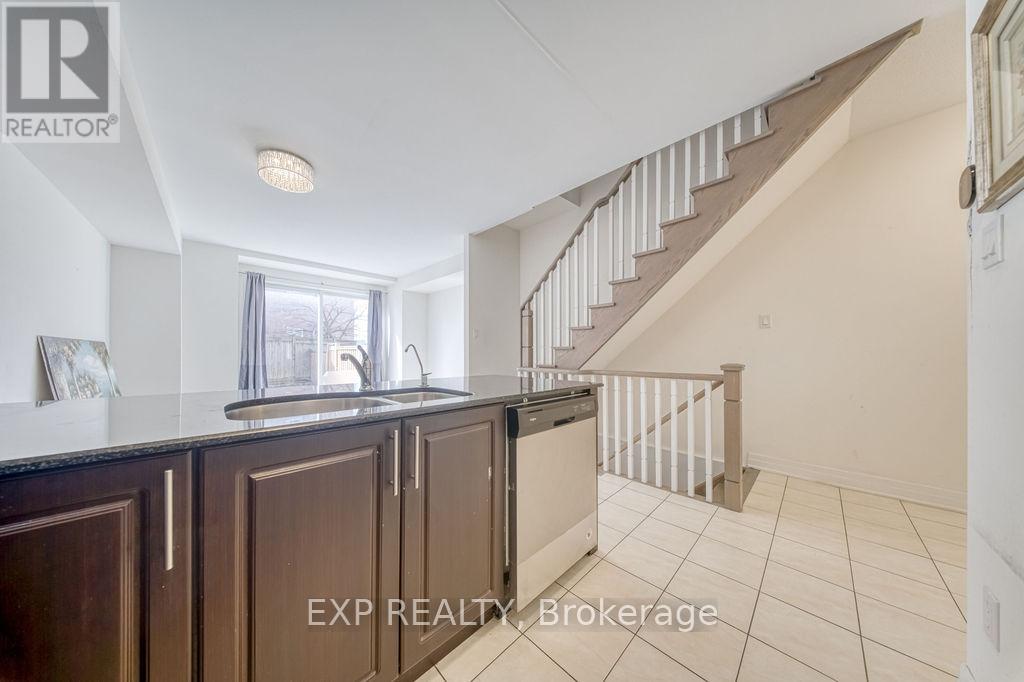 33 Karl Williams Lane, Markham, Ontario  L3S 0C7 - Photo 6 - N12996348