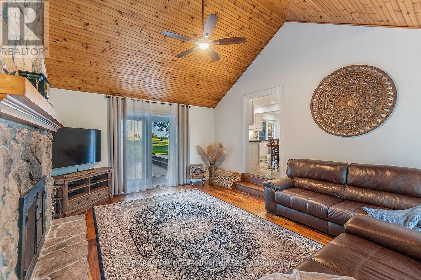 6743 3rd Line, New Tecumseth, Ontario  L0G 1W0 - Photo 18 - N12996412