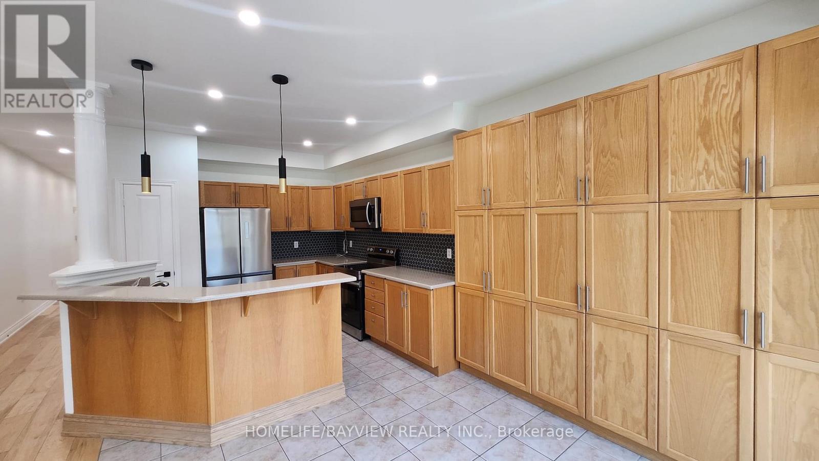 (Main) - 51 Waldron Crescent, Richmond Hill, Ontario  L4E 4A3 - Photo 10 - N12996434