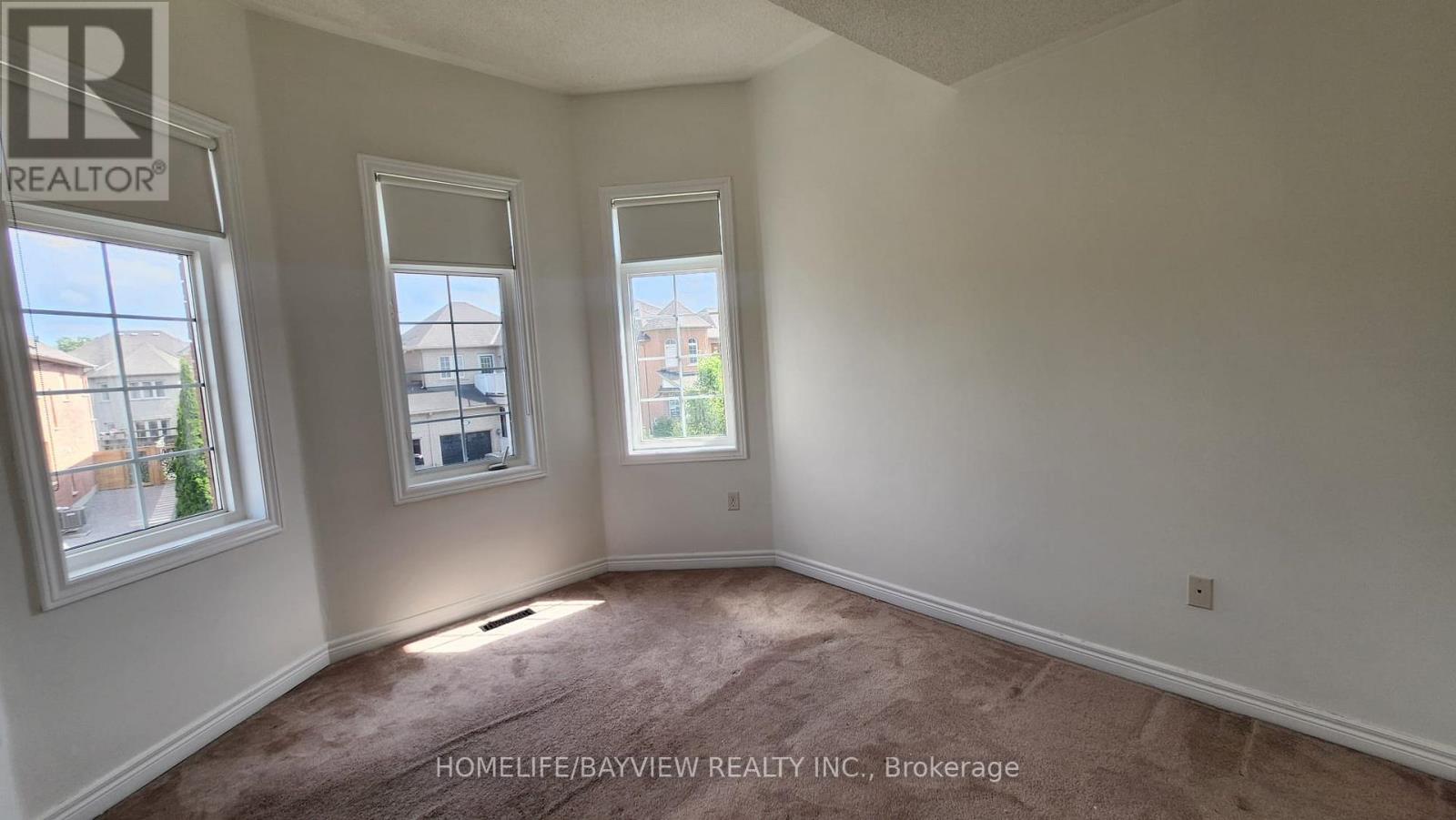 (Main) - 51 Waldron Crescent, Richmond Hill, Ontario  L4E 4A3 - Photo 18 - N12996434