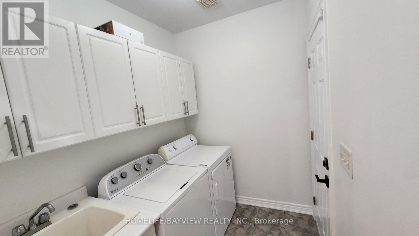 (Main) - 51 Waldron Crescent, Richmond Hill, Ontario  L4E 4A3 - Photo 28 - N12996434