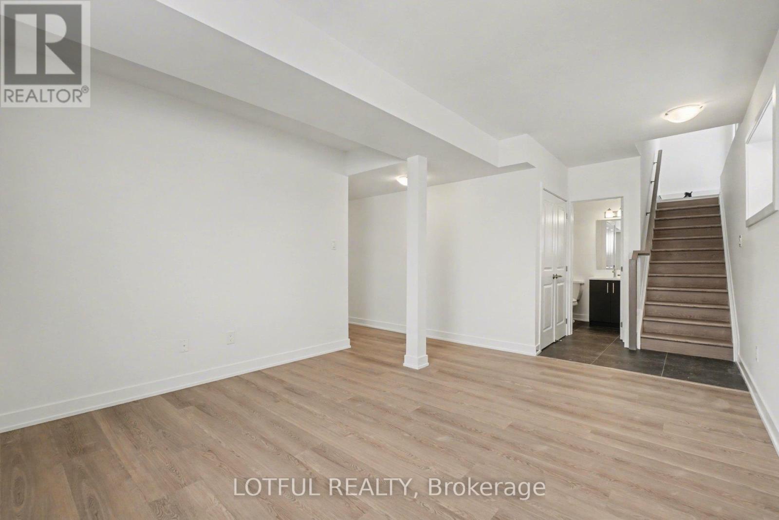 B - 540 Tahoe Heights, Ottawa, Ontario K1T 0W1 - Photo 5 - X12908442