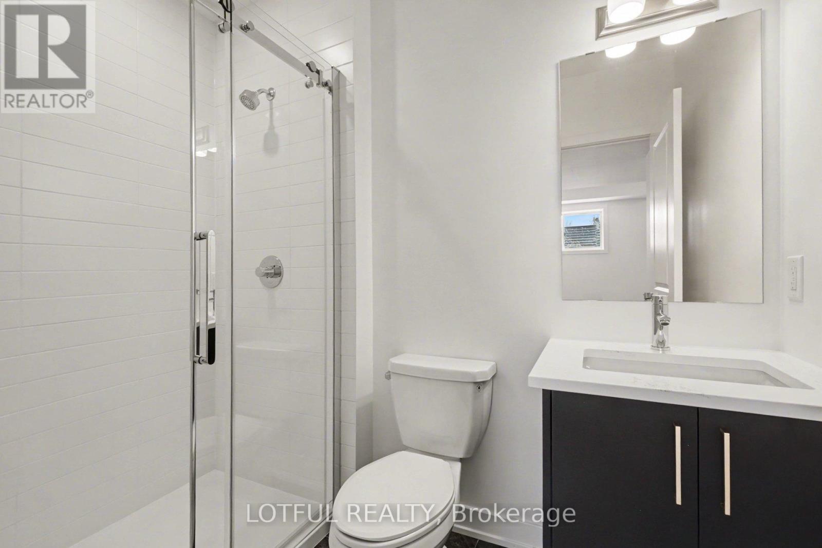 B - 540 Tahoe Heights, Ottawa, Ontario K1T 0W1 - Photo 14 - X12908442