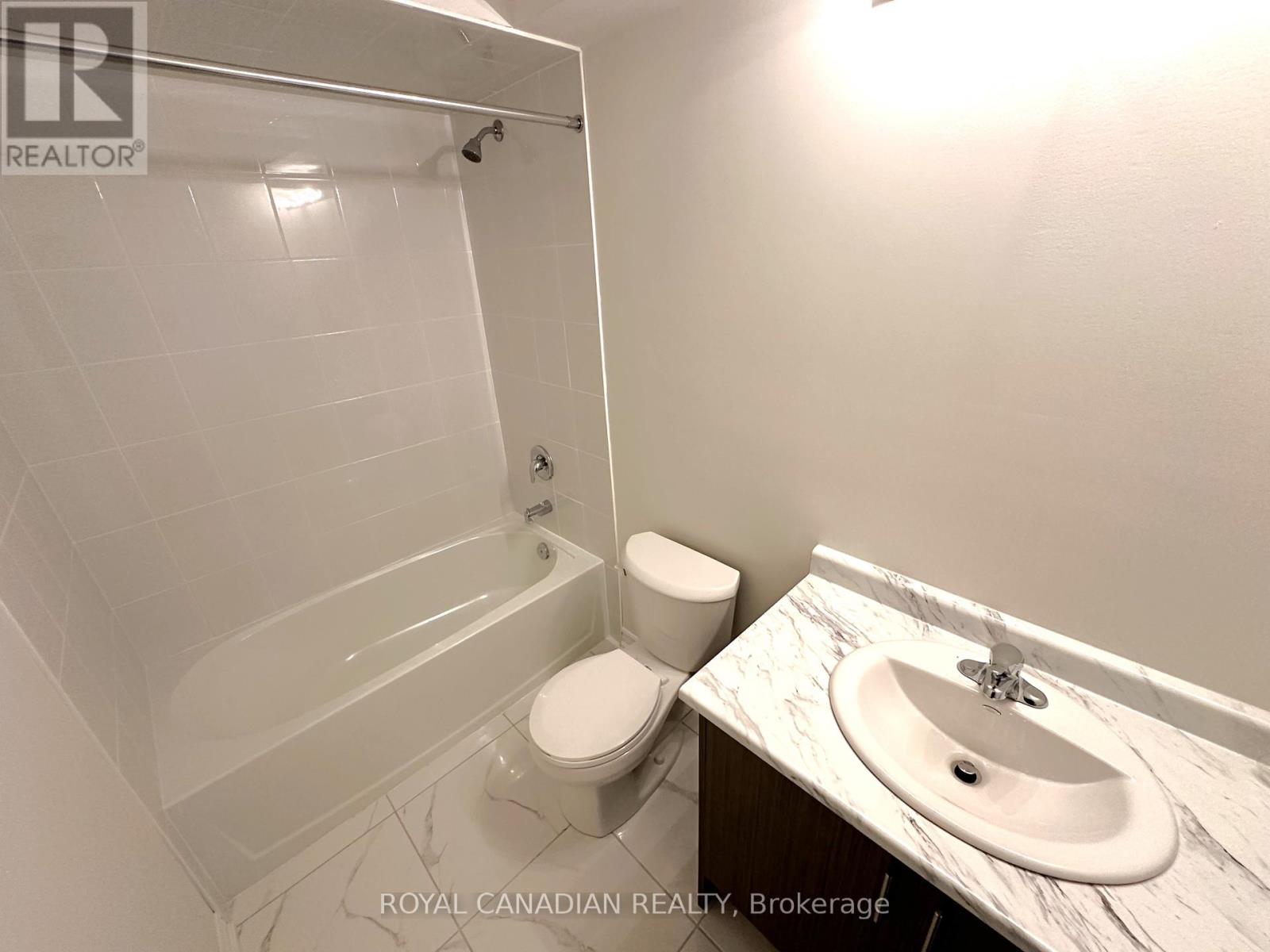 Upper - 9 Bannister Road, Barrie, Ontario  L9J 0L4 - Photo 15 - S12996336