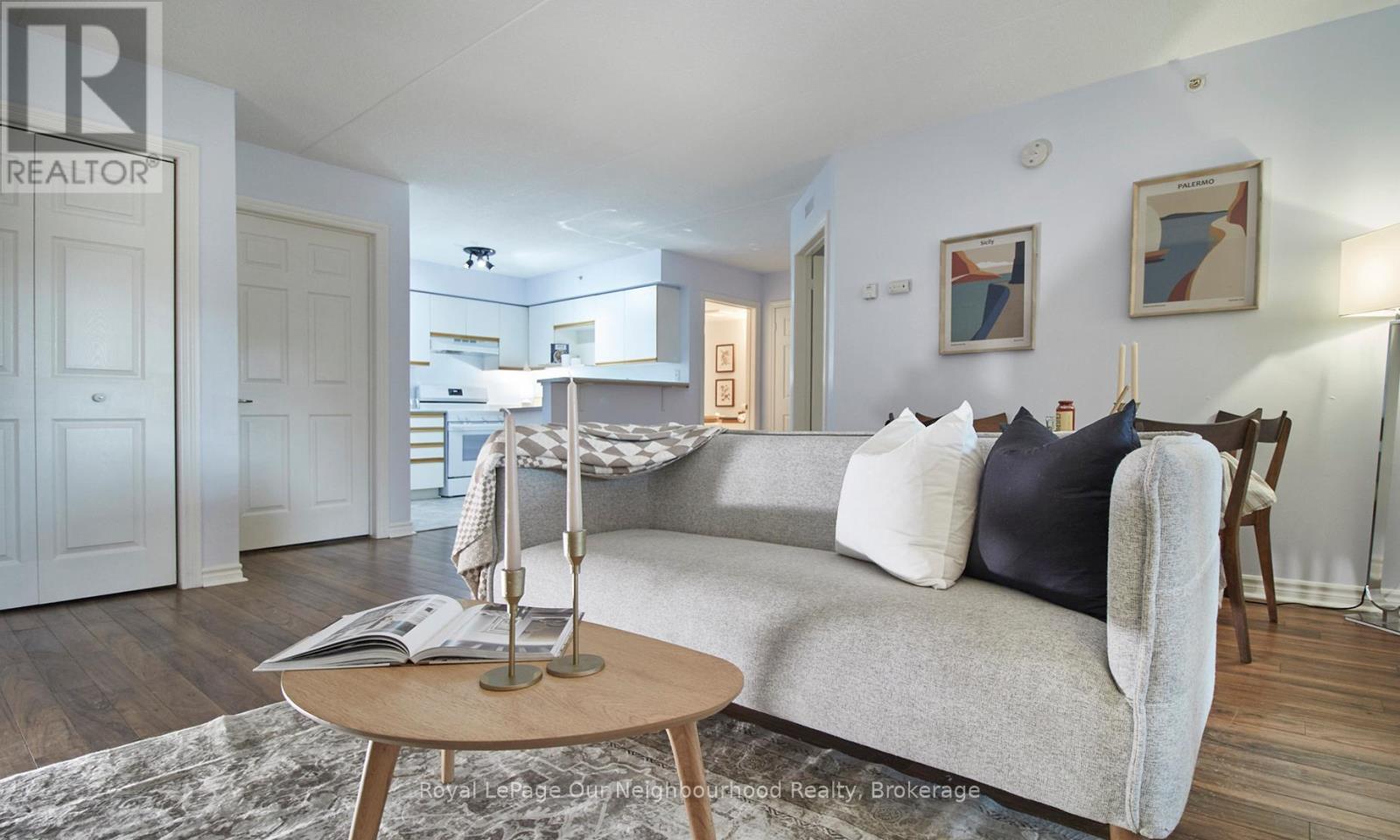 208 - 1431 Walker's Line, Burlington, Ontario  L7M 4N9 - Photo 6 - W12996580