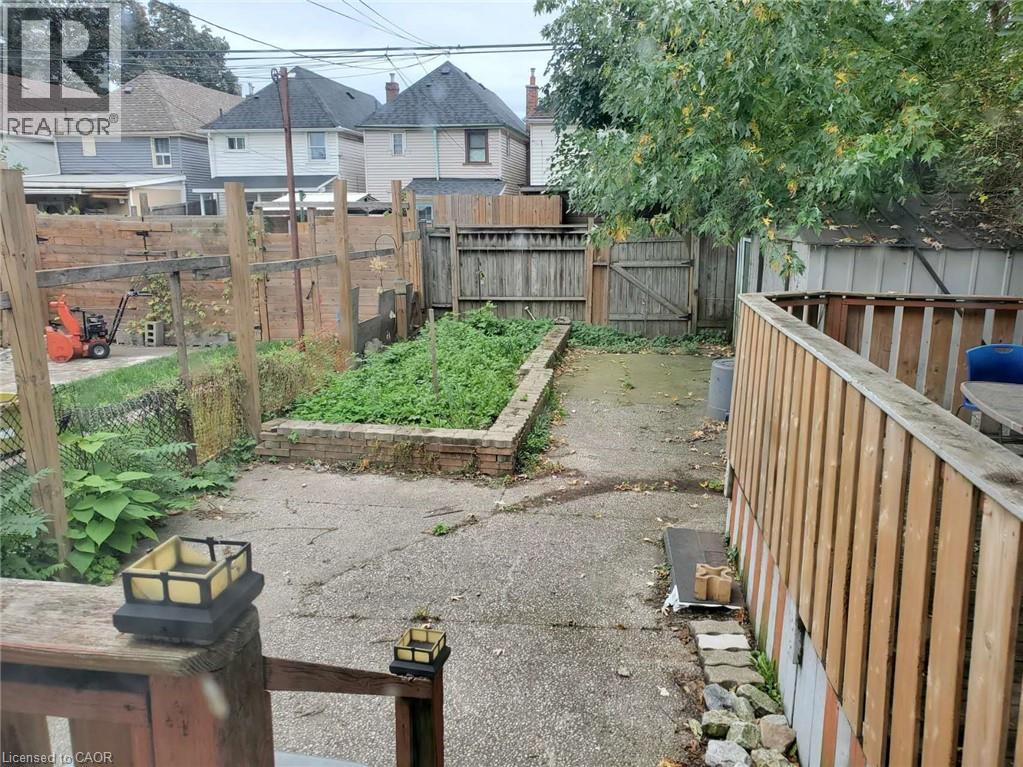 126 Gibson Avenue, Hamilton, Ontario  L8L 6J8 - Photo 17 - 40820668