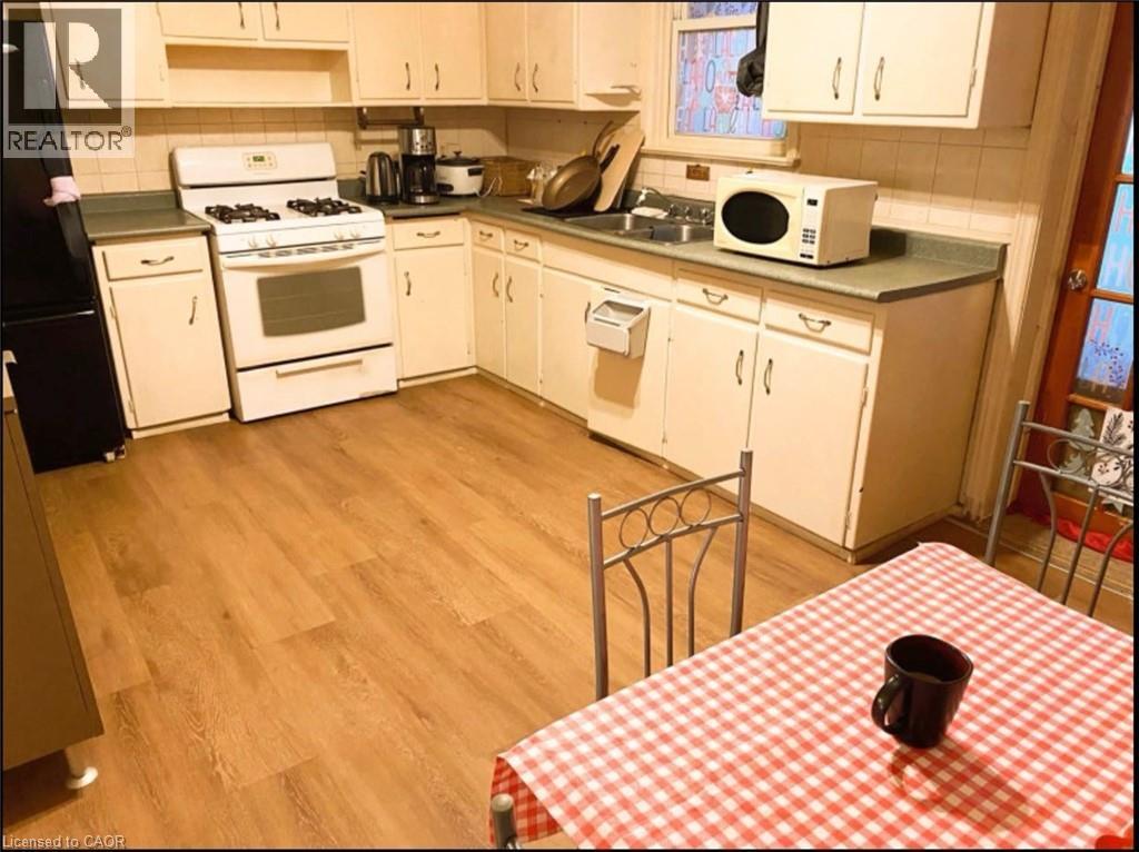 126 Gibson Avenue, Hamilton, Ontario  L8L 6J8 - Photo 4 - 40820668