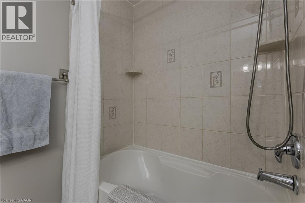 528 Sheraton Road Unit# 71, Burlington, Ontario  L7L 4B2 - Photo 28 - 40819833