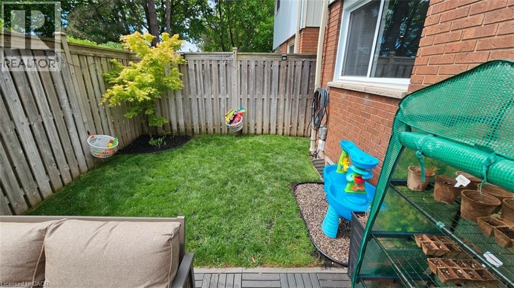 528 Sheraton Road Unit# 71, Burlington, Ontario  L7L 4B2 - Photo 44 - 40819833