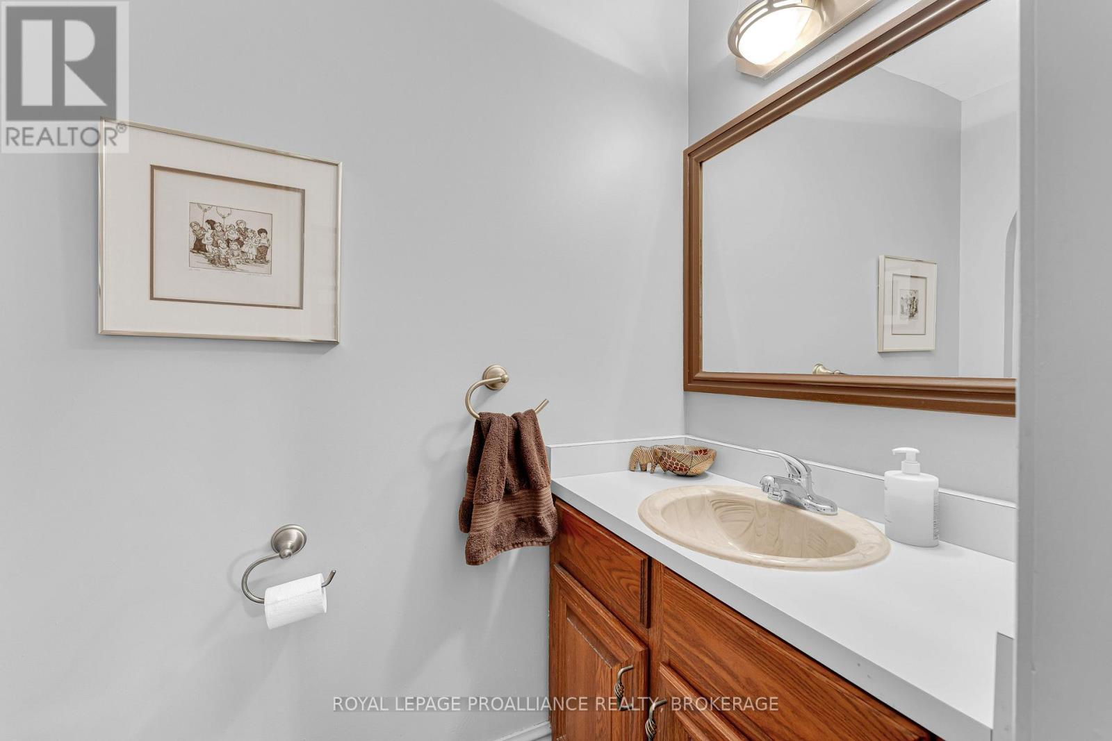 907 Brodie Avenue, Kingston, Ontario  K7M 4P8 - Photo 18 - X12996546