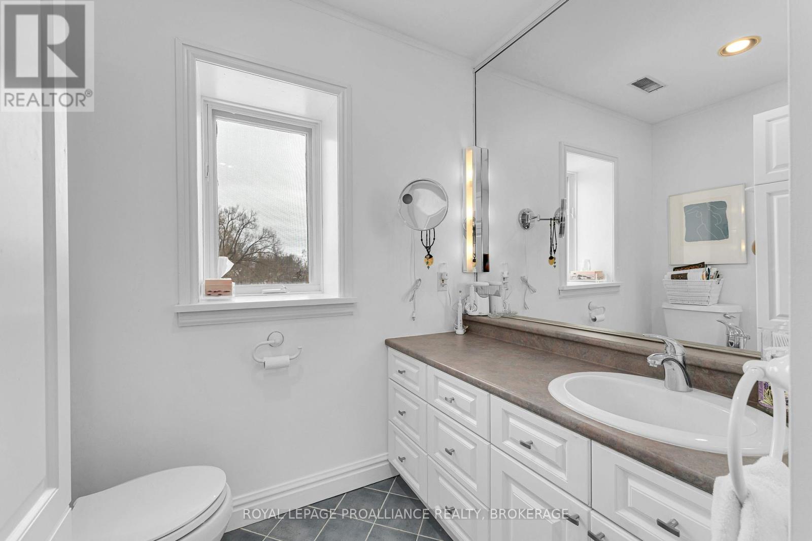 907 Brodie Avenue, Kingston, Ontario  K7M 4P8 - Photo 23 - X12996546