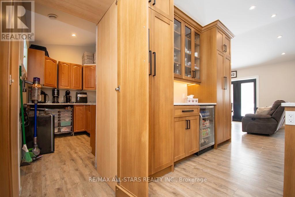 829 Peace Road, Kawartha Lakes, Ontario  K0M 2L0 - Photo 22 - X12996596