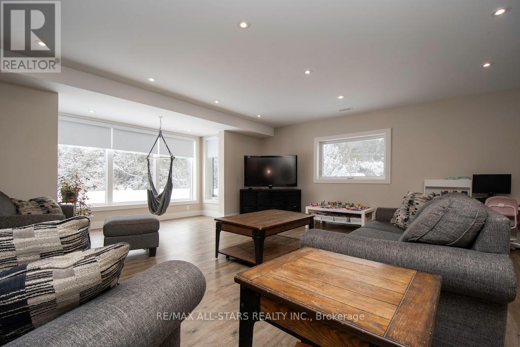 829 Peace Road, Kawartha Lakes, Ontario  K0M 2L0 - Photo 23 - X12996596