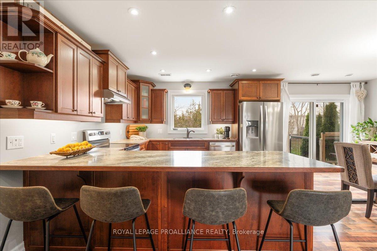 264 Glen Miller Road, Quinte West, Ontario  K8V 5P8 - Photo 13 - X12996628