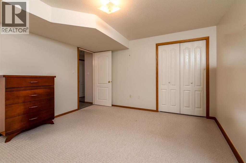 3401 64 Avenue, Lloydminster, Alberta  T9V 2W1 - Photo 30 - A2295175