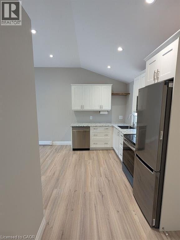 1093 Gallagher Road Unit# A, Burlington, Ontario  L7T 2M7 - Photo 3 - 40817845