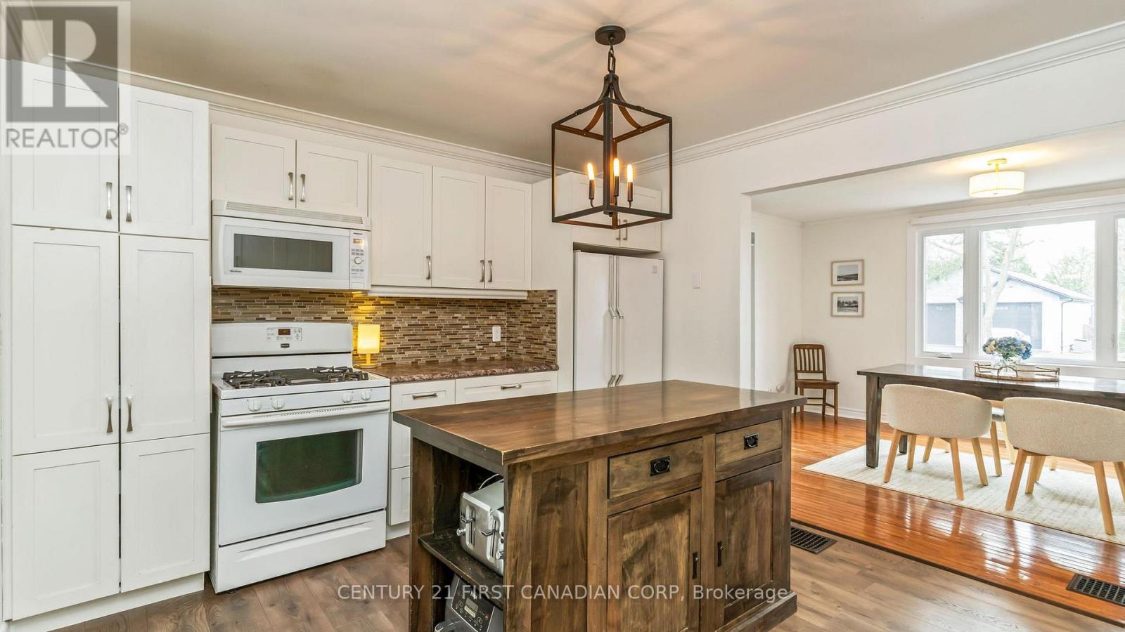 79 Broadway Avenue, London South, Ontario  N6P 1A9 - Photo 11 - X12996618