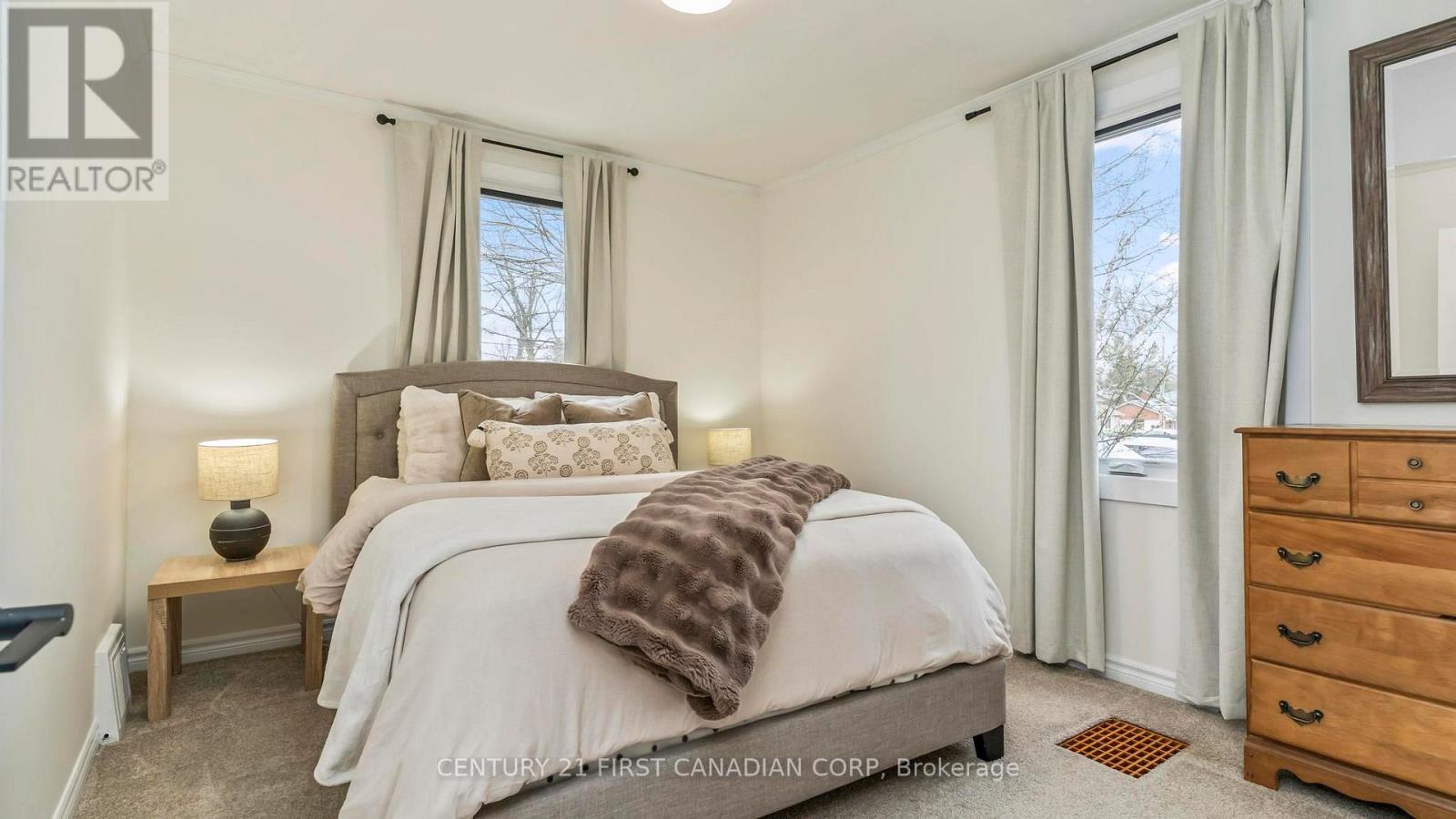 79 Broadway Avenue, London South, Ontario  N6P 1A9 - Photo 16 - X12996618