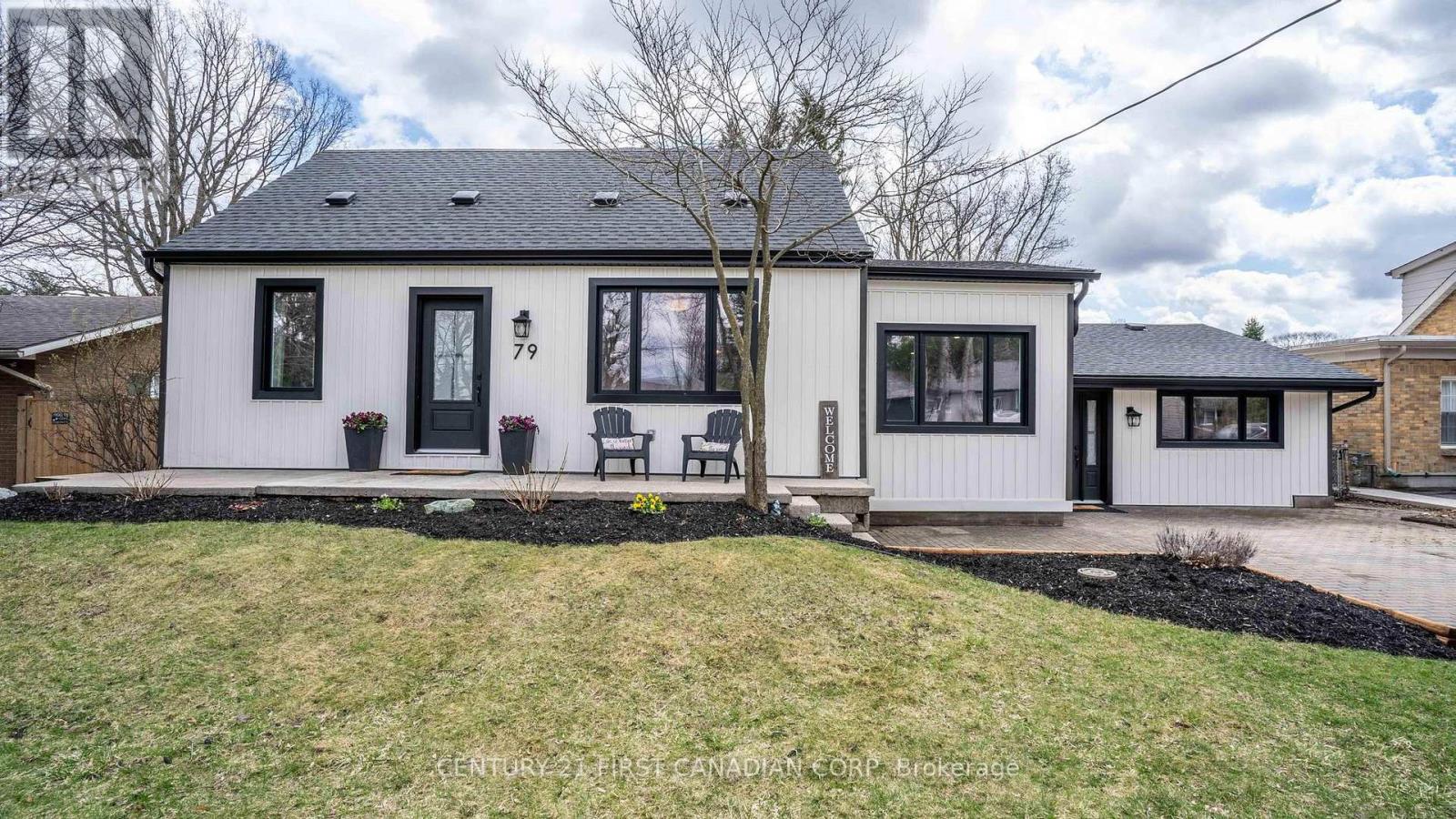 79 Broadway Avenue, London South, Ontario  N6P 1A9 - Photo 2 - X12996618