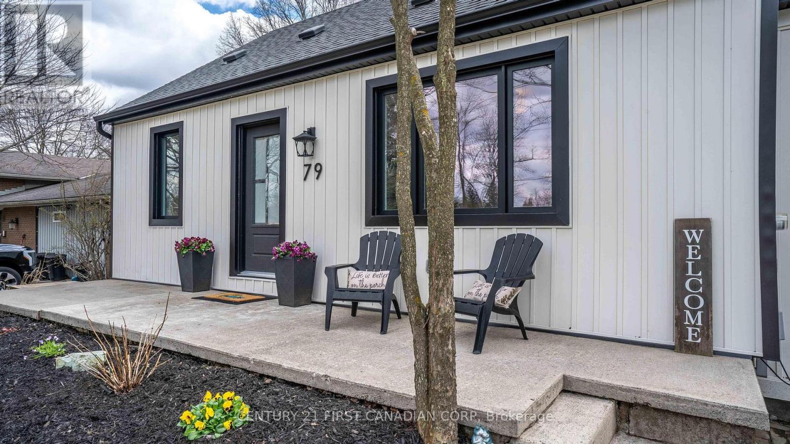 79 Broadway Avenue, London South, Ontario  N6P 1A9 - Photo 4 - X12996618