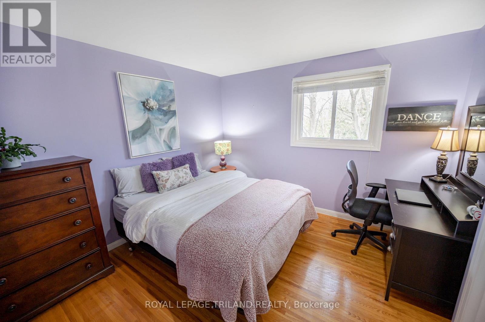 392 Village Green Avenue, London South, Ontario  N6J 3Z8 - Photo 24 - X12996622