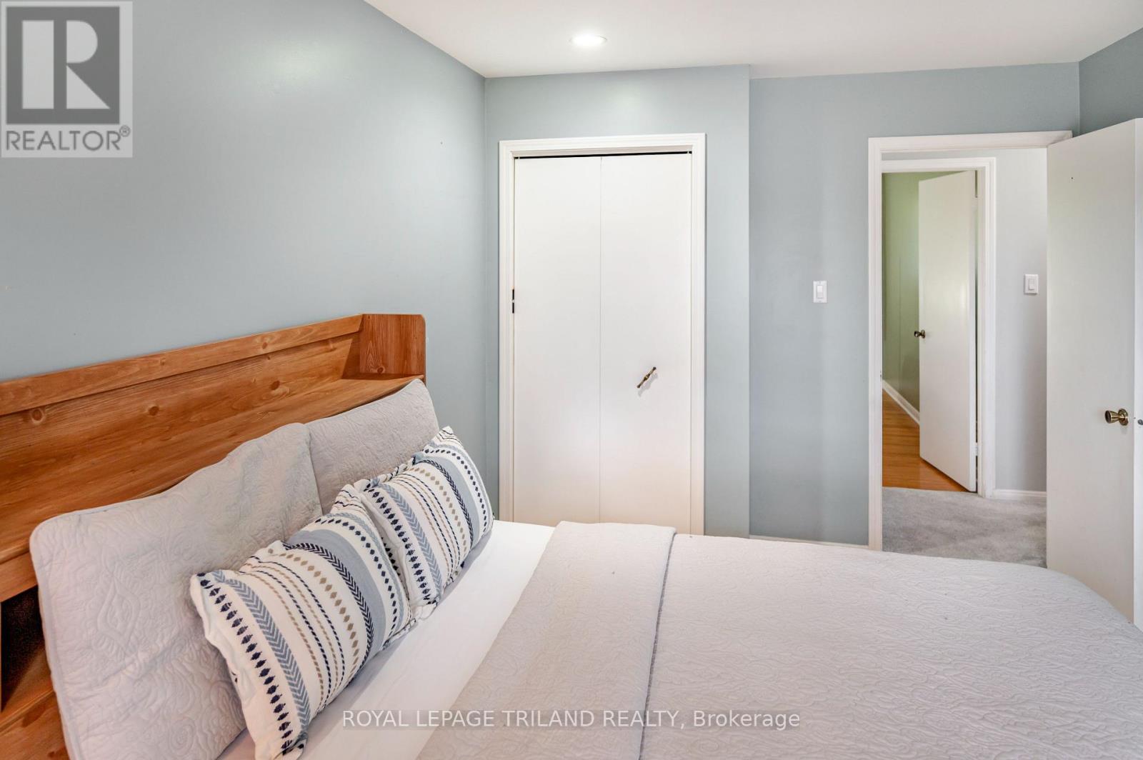 392 Village Green Avenue, London South, Ontario  N6J 3Z8 - Photo 27 - X12996622