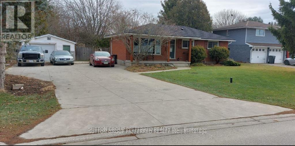 108 Coulter Avenue, Central Elgin, Ontario  N5R 5A7 - Photo 3 - X12996790