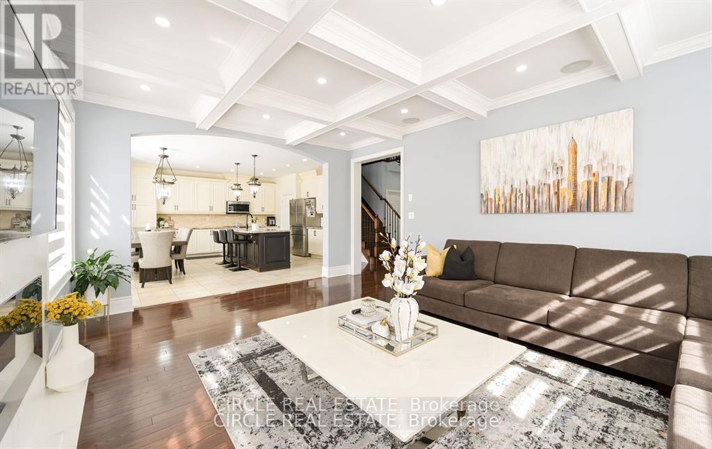 2 Learmont Avenue, Caledon, Ontario  L7C 3N3 - Photo 12 - W12996320