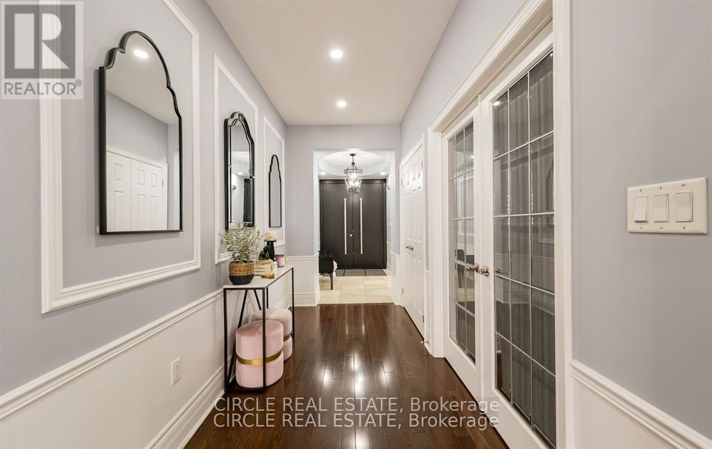 2 Learmont Avenue, Caledon, Ontario  L7C 3N3 - Photo 7 - W12996320