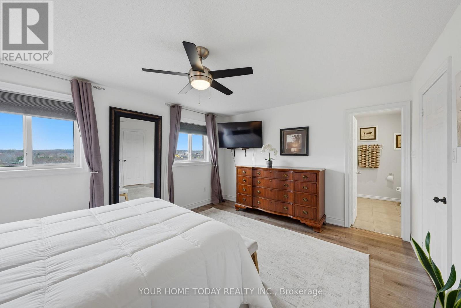 83 Atwood Avenue, Halton Hills, Ontario  L7G 6C5 - Photo 21 - W12996350